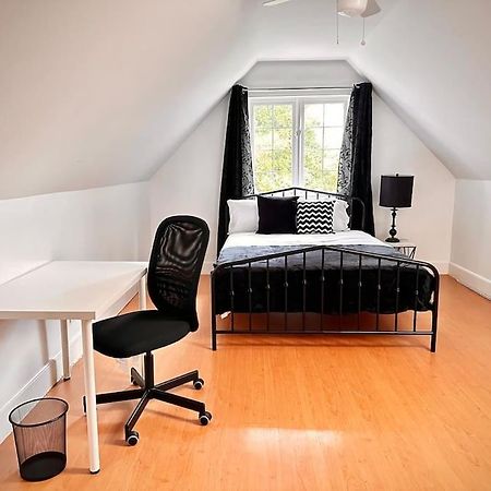 Cottage Retreat On 11 Acres Flesherton 外观 照片